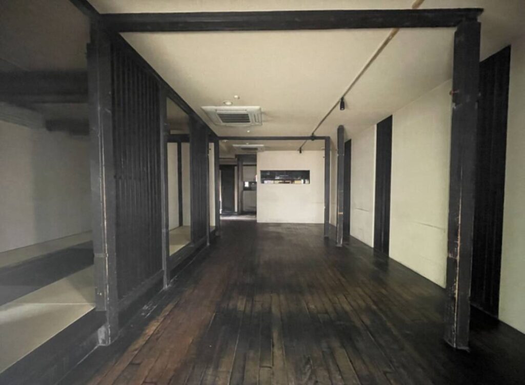 店内3