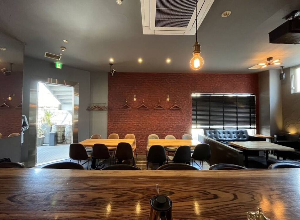 店内4