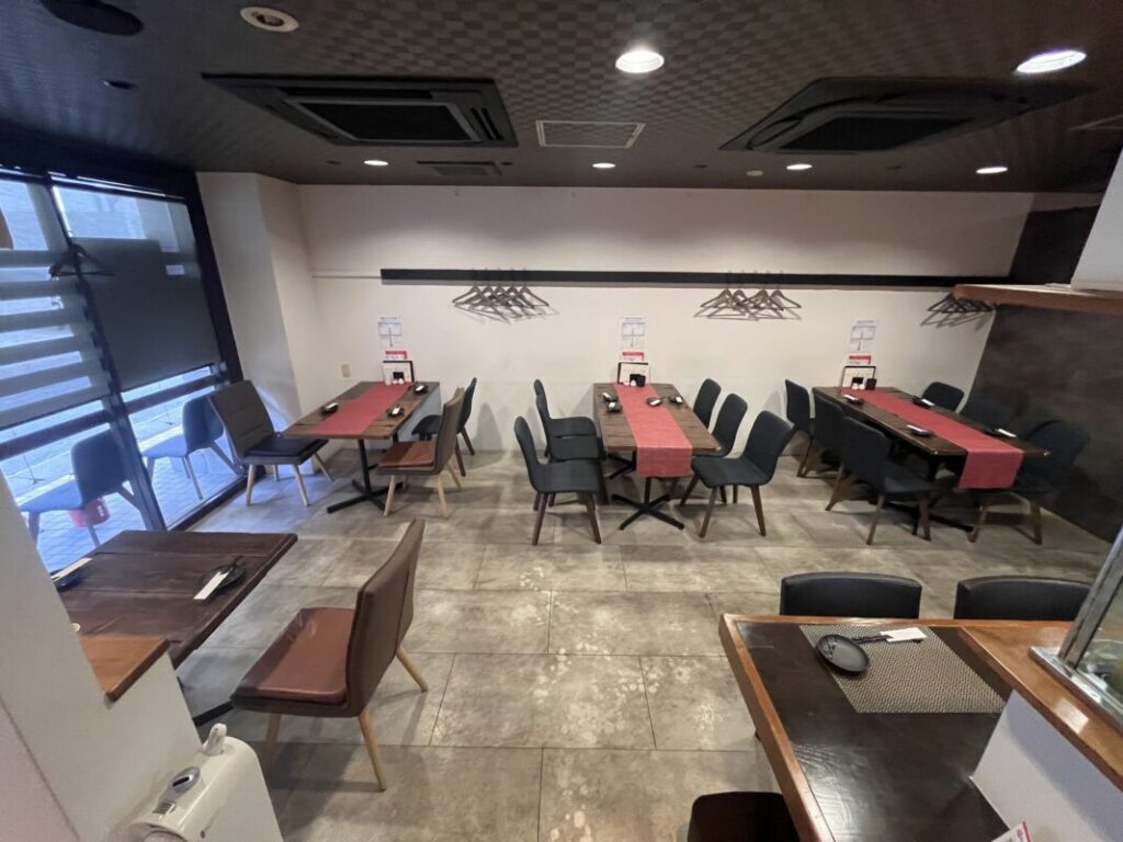店内２