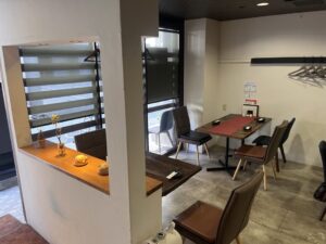 店内３