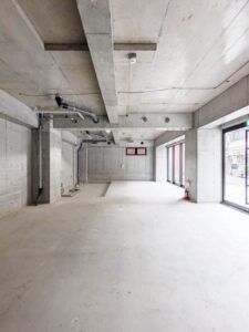 店内４