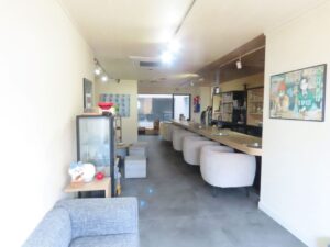店内２